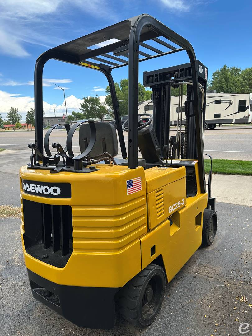 1995 Daewoo GC25S-2