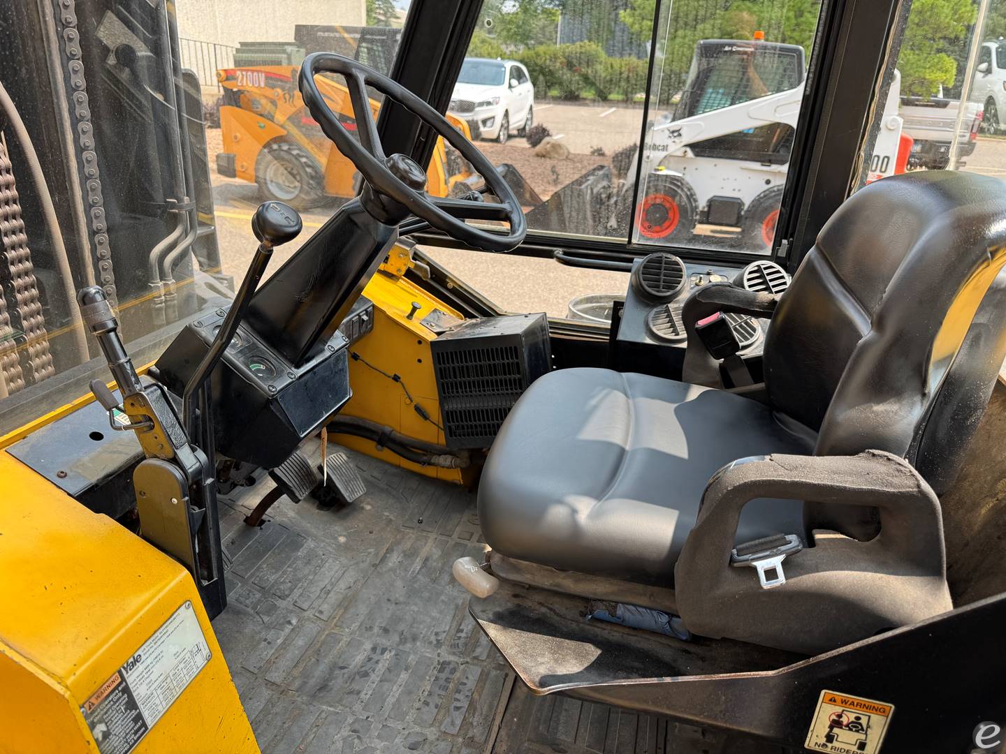 2006 Yale GLP135CA