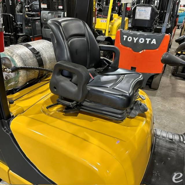 2023 Yale GLC050LX