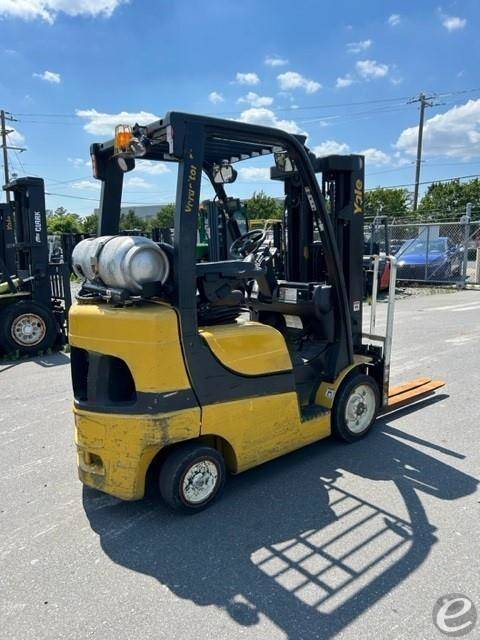 2017 Yale GLC050VX
