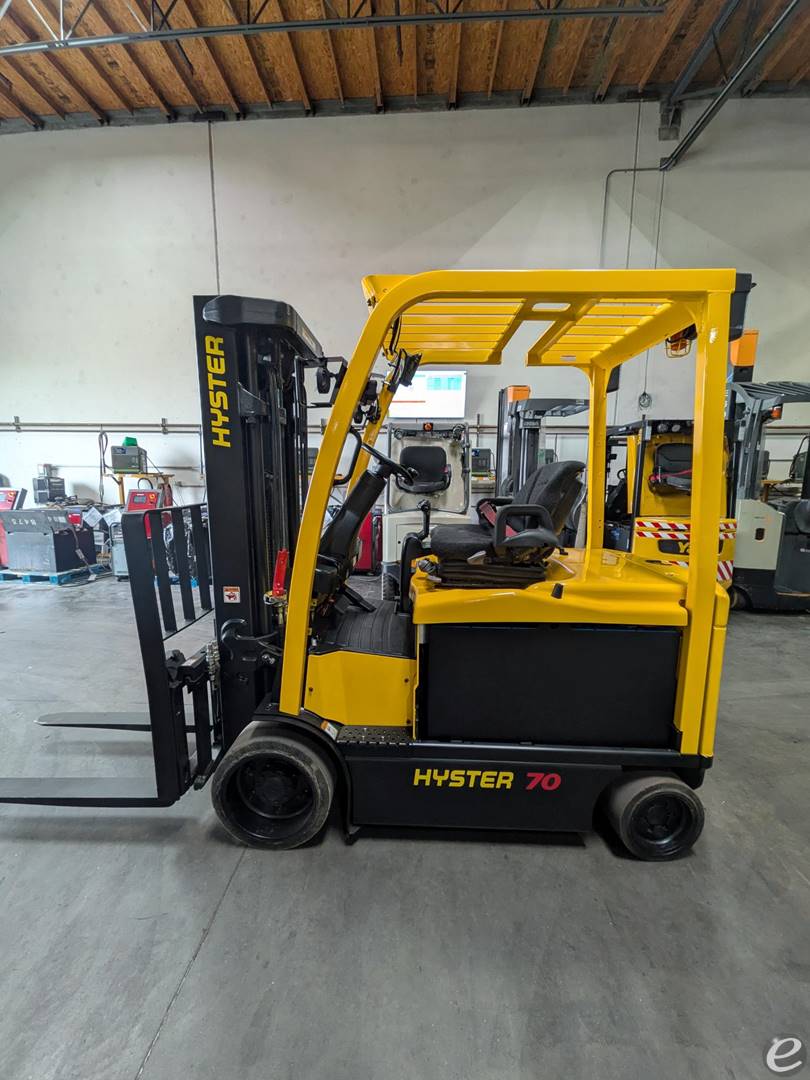 2020 Hyster E70XN-40
