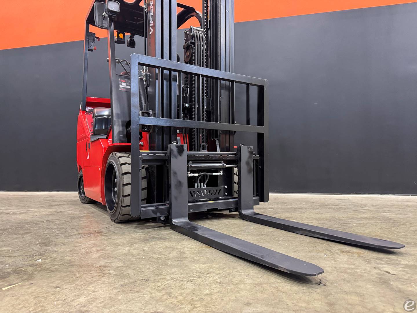 2026 Viper Lift Trucks FB25BCS