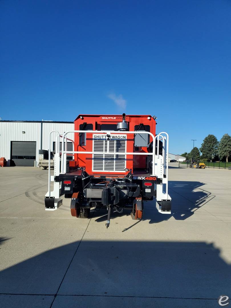 2025 Shuttlewagon SWX420