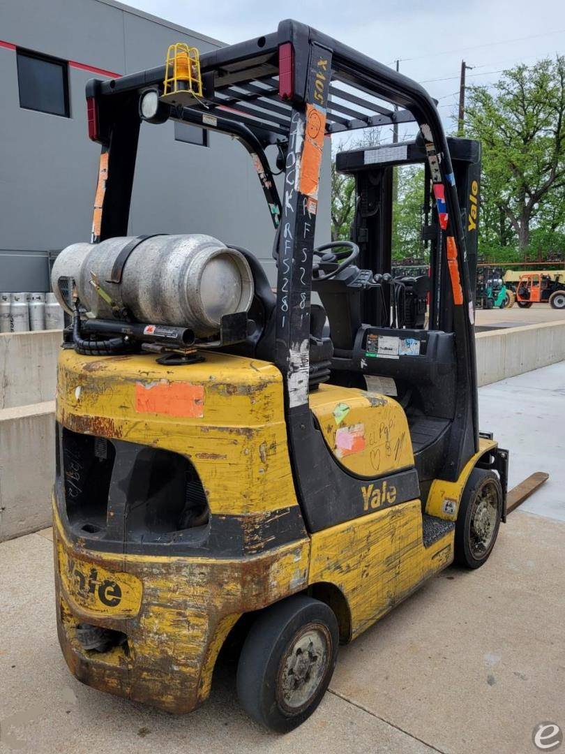 2015 Yale GLC050VX LP Gas Forklift - 123Forklift
