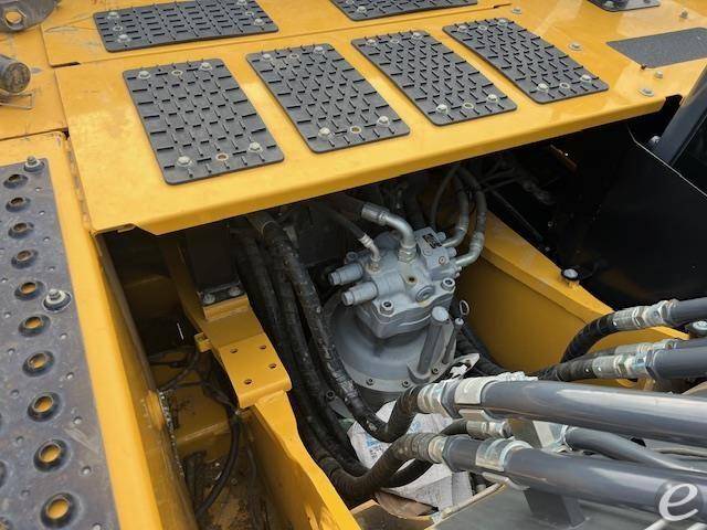 2023 John Deere 300 P-TIER