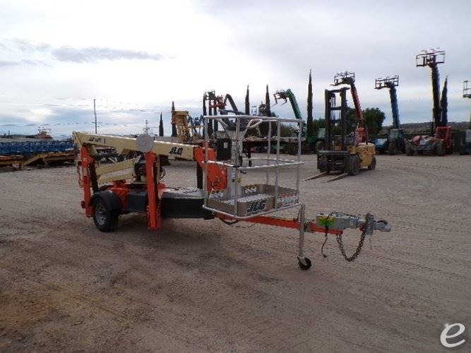 2019 JLG T350