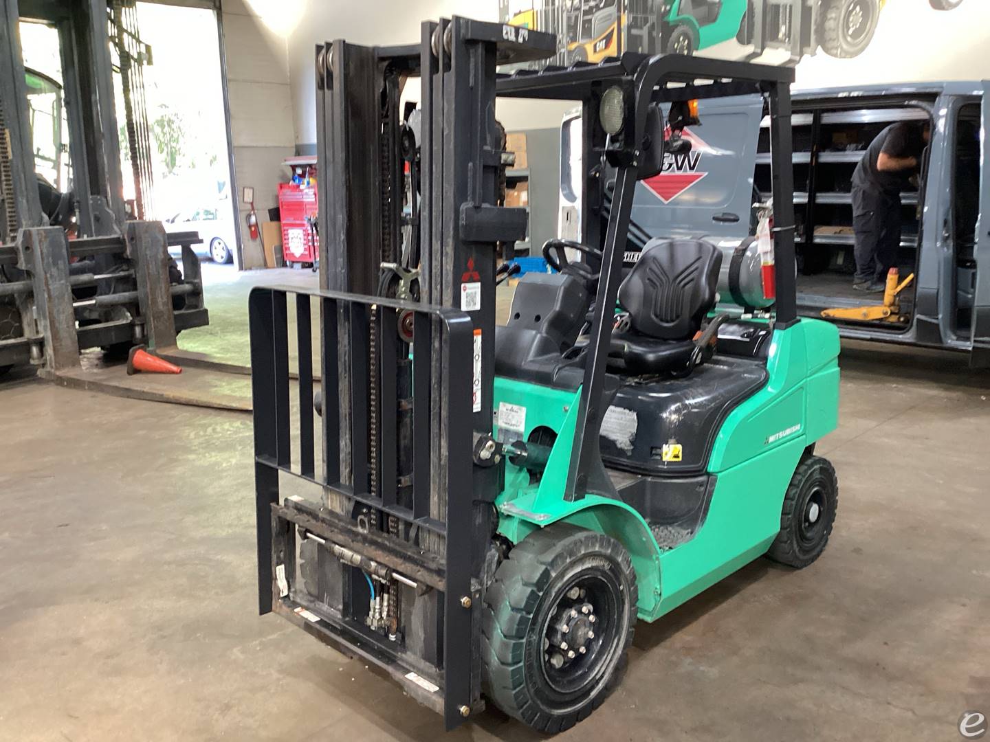 2018 Mitsubishi FG25N