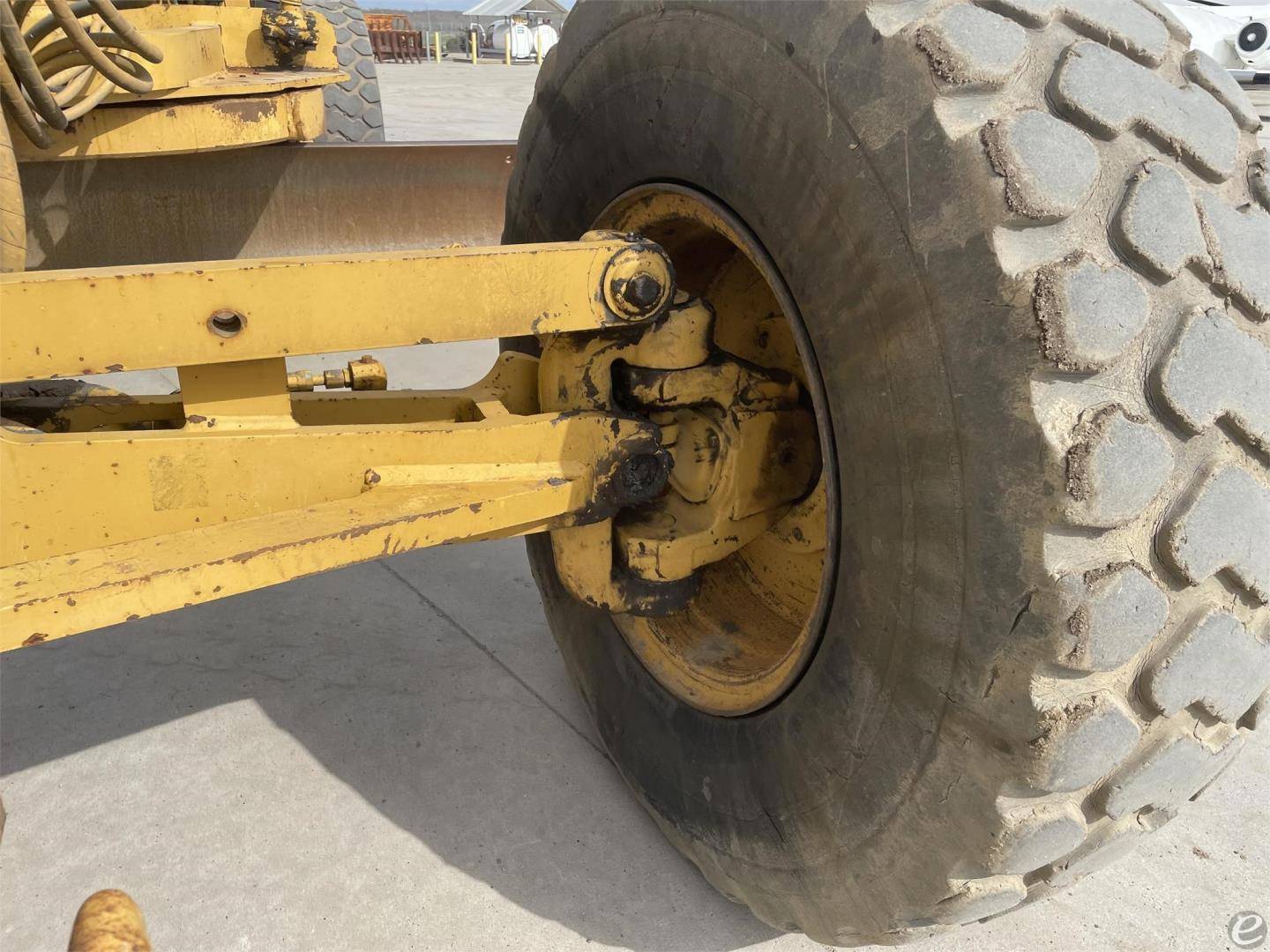 1996 Cat 140H