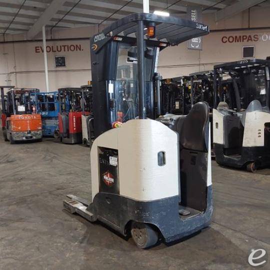2016 Crown RR5725-45