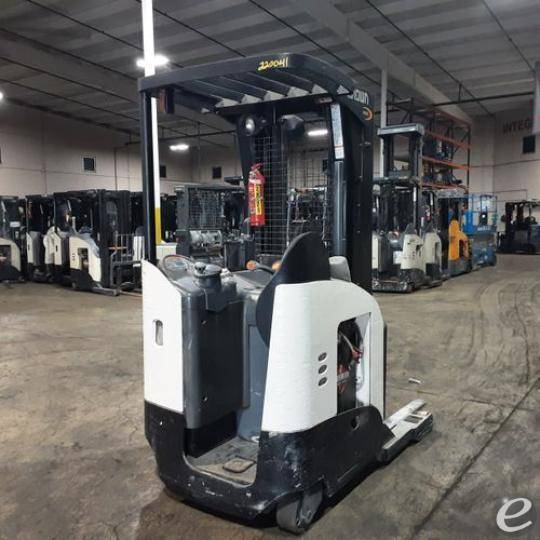 2018 Crown RR5725-45