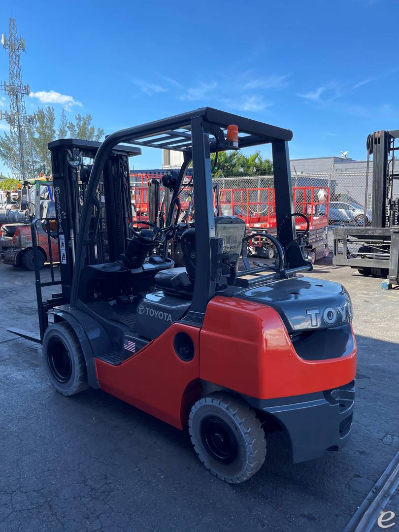 2015 Toyota 8FGU25 Dual Fuel Forklift - 123Forklift