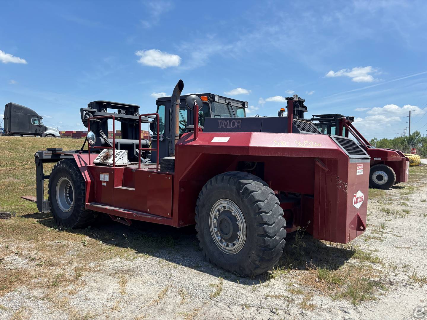 2011 Taylor T550RR-Low Profile Forklift
