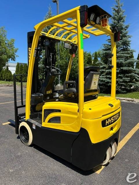 2020 Hyster J30XNT