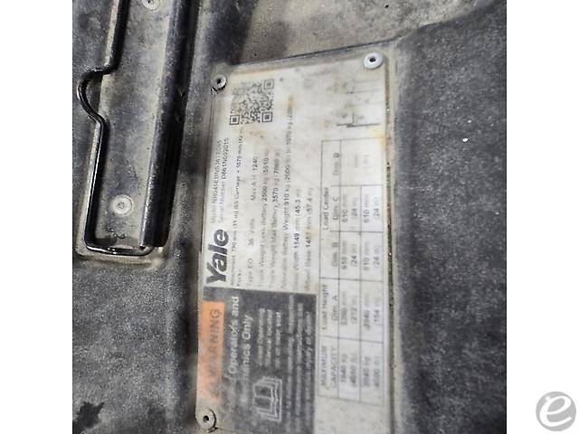 2018 Yale NR045EB