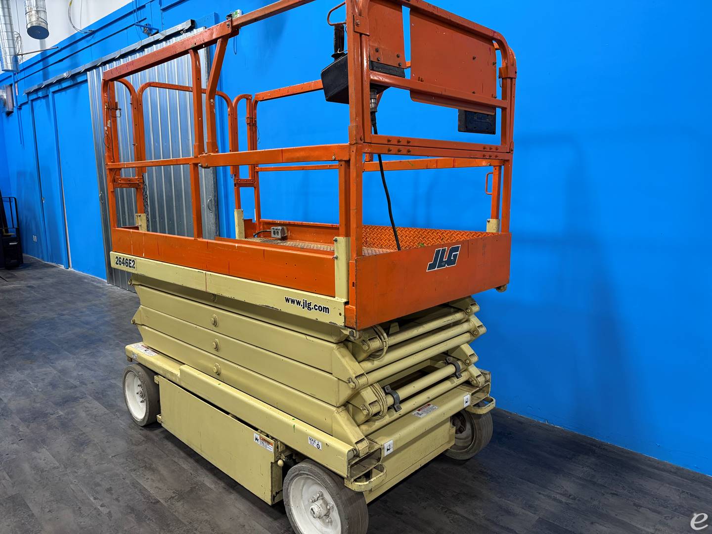 2002 JLG 2646ES