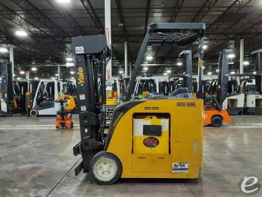 2019 Yale ESC040 Electric Forklift - 123Forklift