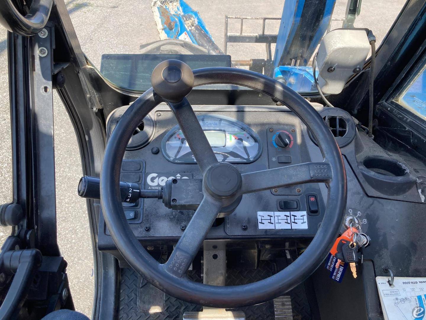 2014 Genie GTH1056