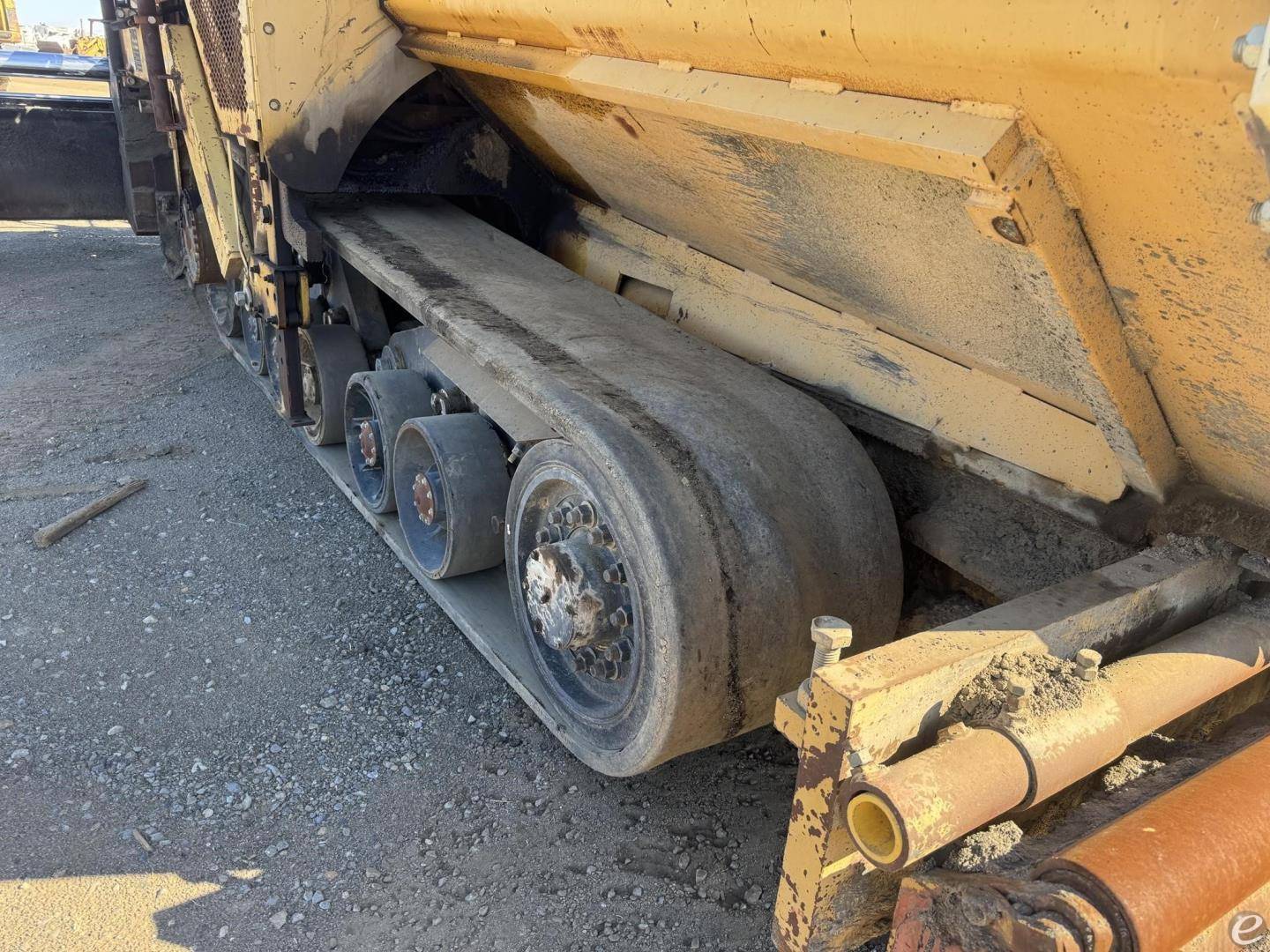 2003 Cat AP-1055B