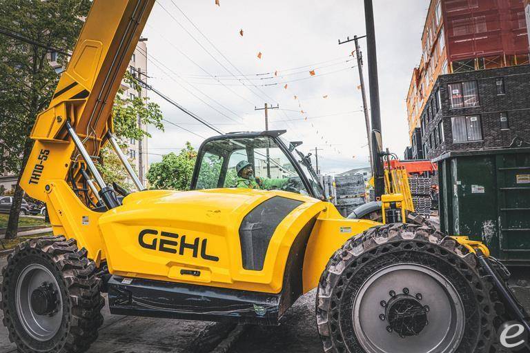 2026 Gehl TH10-55