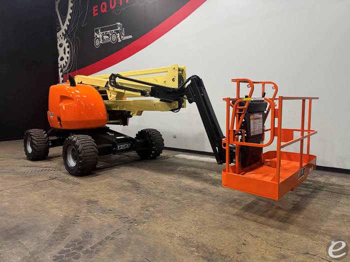 2015 JLG 450AJ