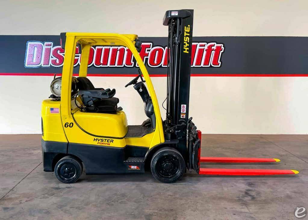 2015 Hyster S60FT LP Gas Forklift