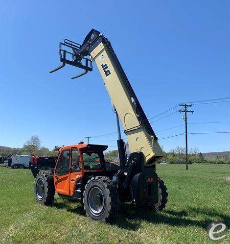 2026 JLG 1055