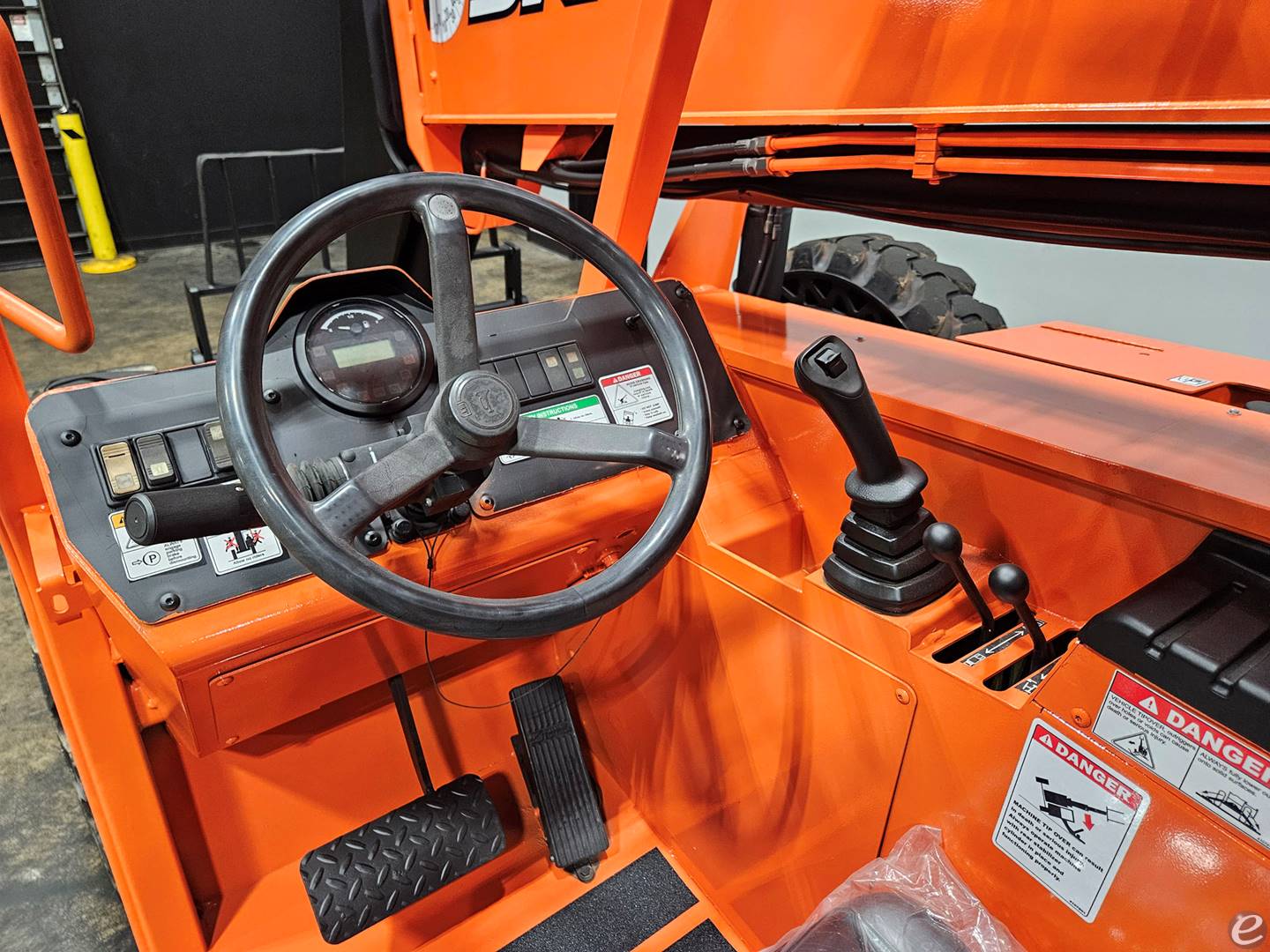 2015 Skytrak 6042