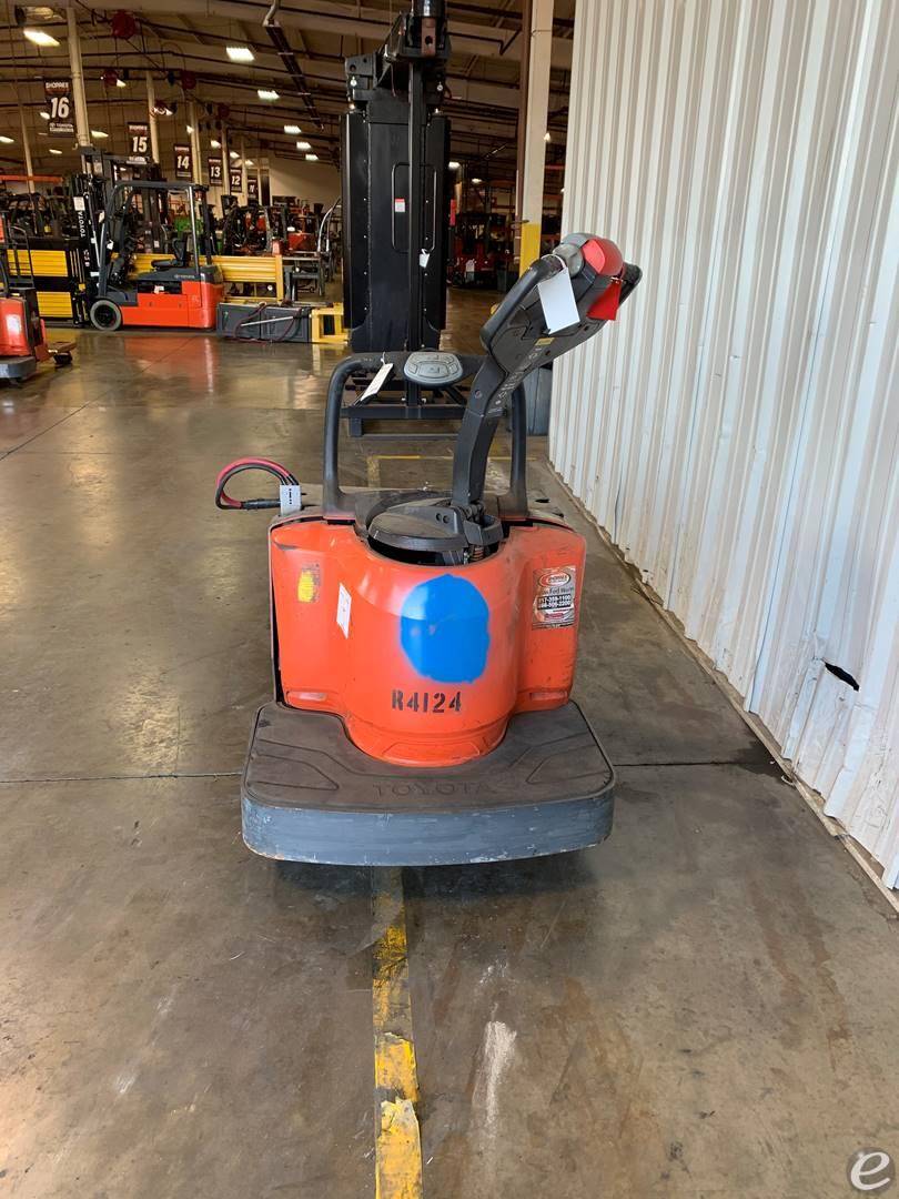 2014 Toyota 8HBE30 Electric Forklif...