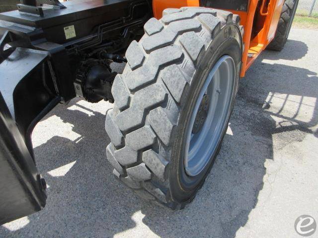 2015 JLG G12-55A