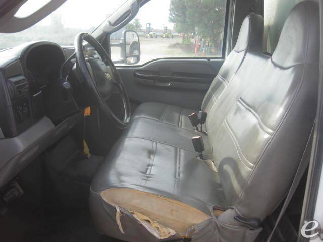 2006 Ford F550