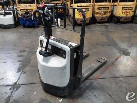 2018 Unicarriers WLXT2W7S22V Electric Forklift - 123Forklift