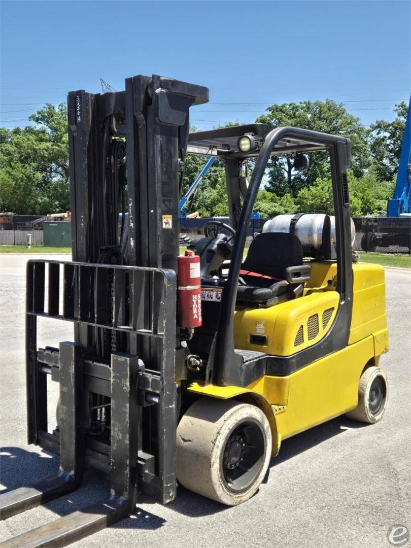 2010 Yale GLC100VX LP Gas Forklift - 123Forklift