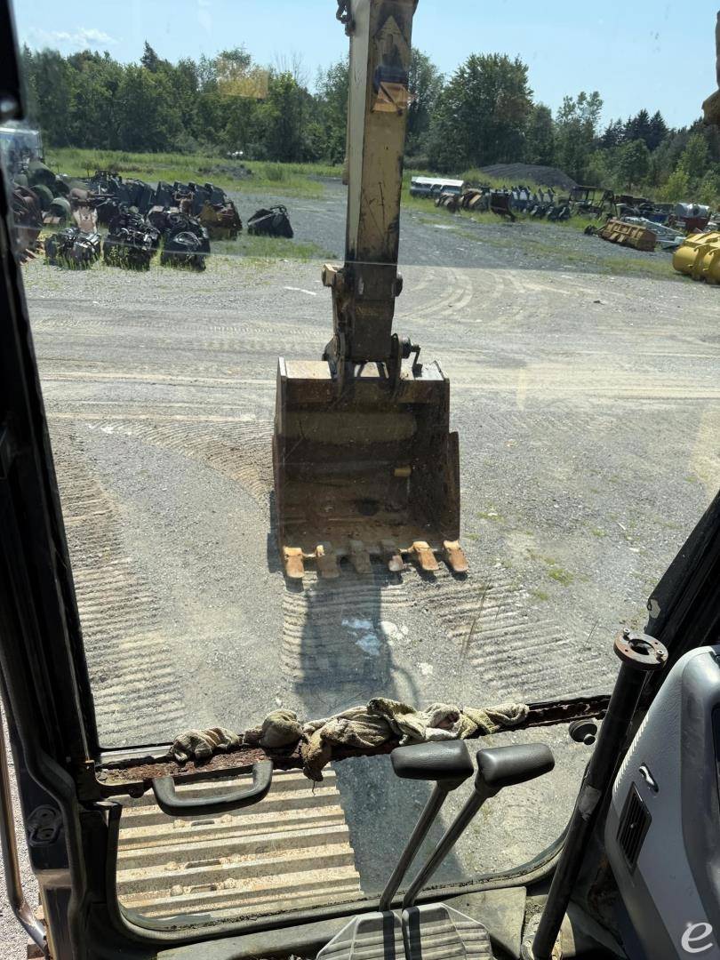 2004 Komatsu PC300 LC-7
