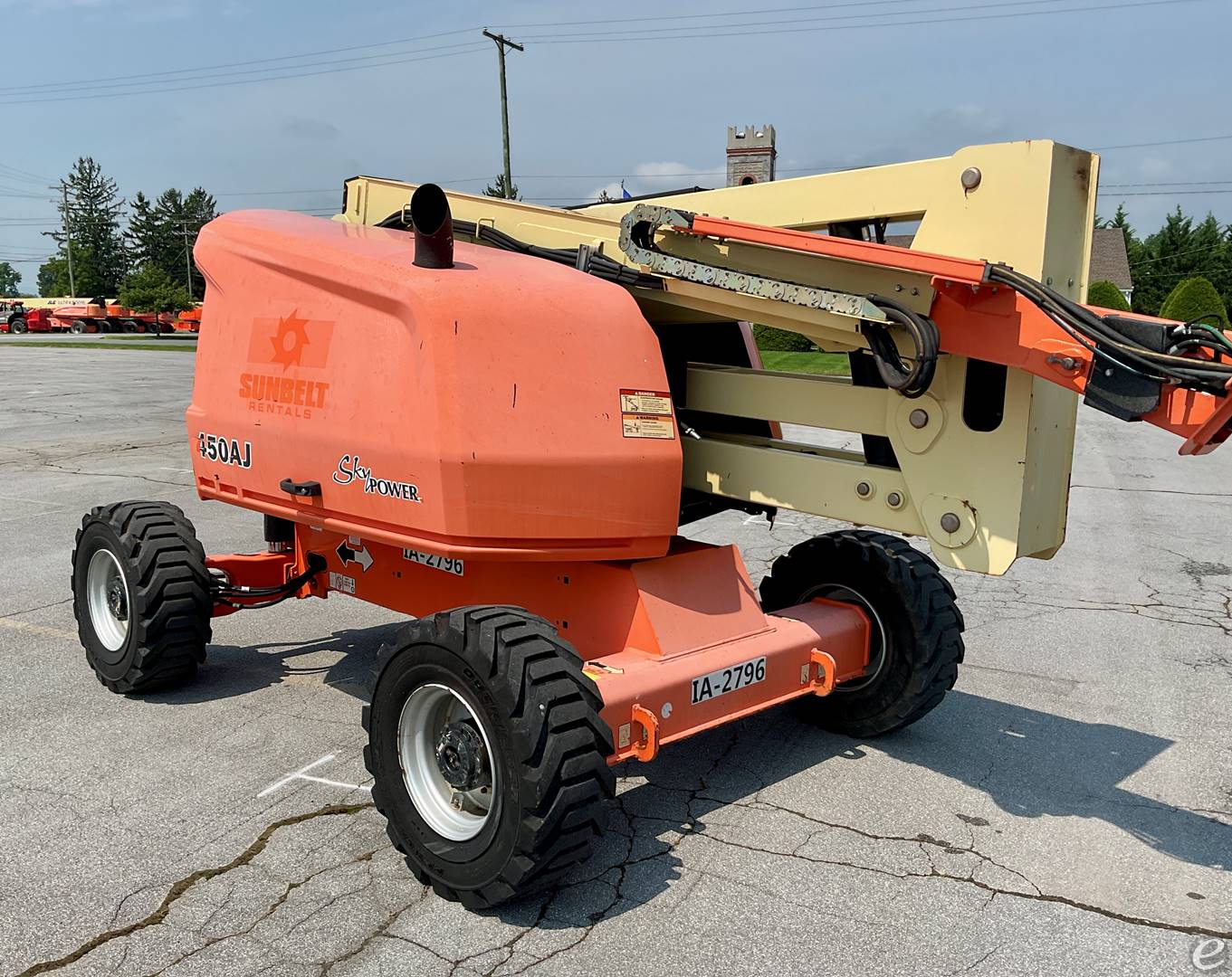 2017 JLG 450AJ