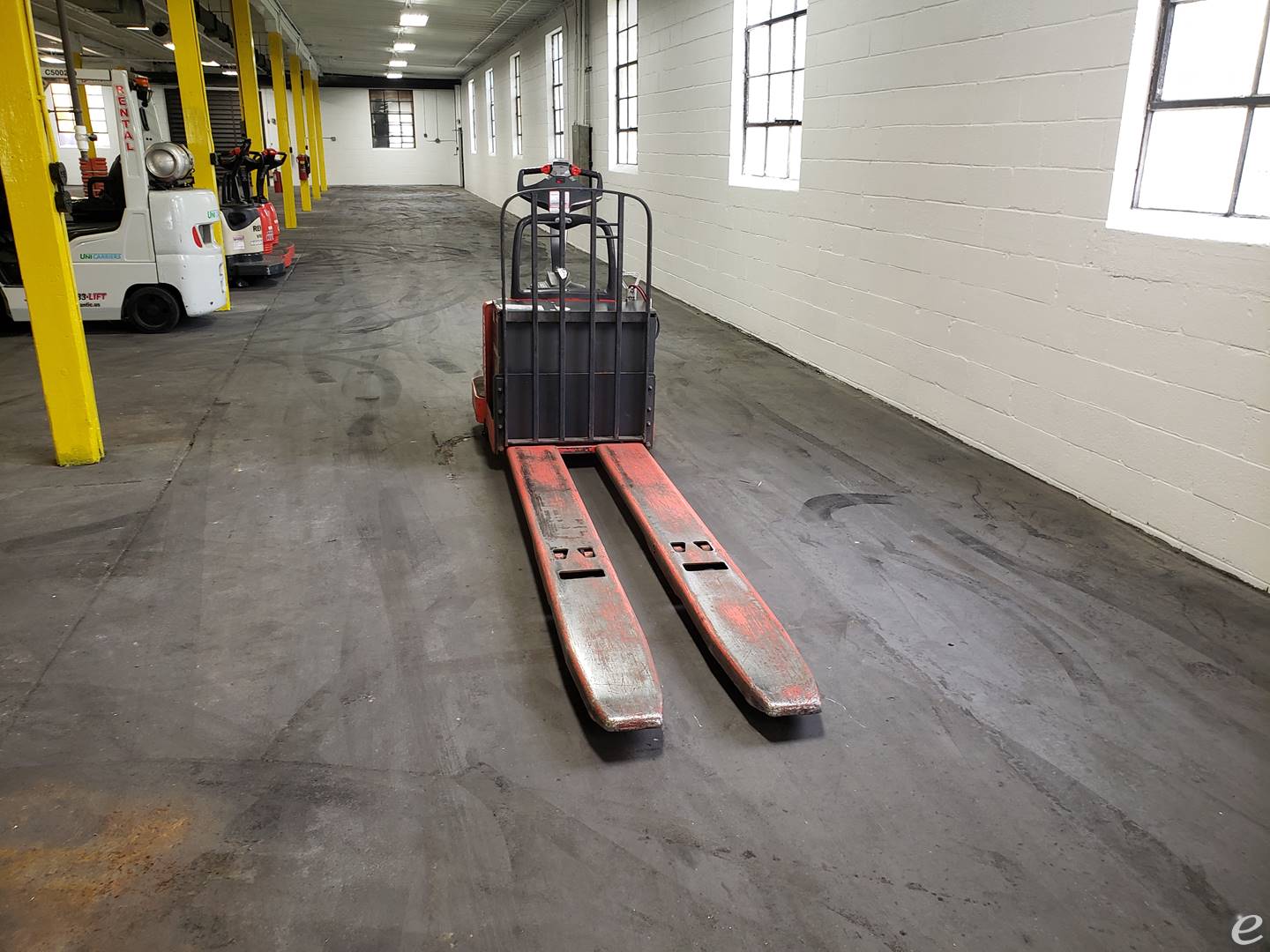 2006 Raymond 840-FRE60L Electric Forklift - 123Forklift
