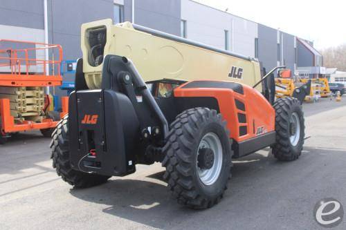 2019 JLG 1255
