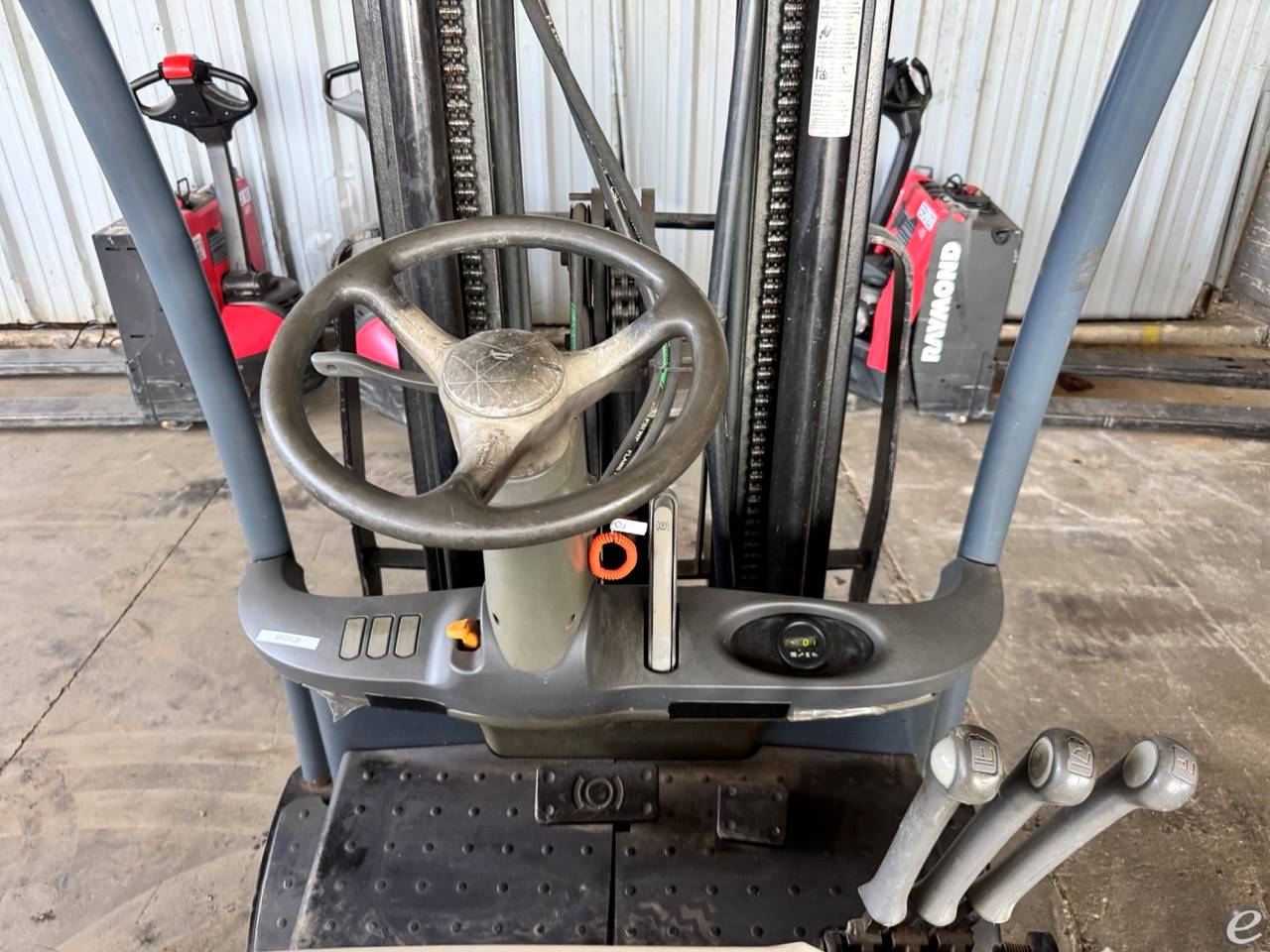 2000 Crown SC4020-30