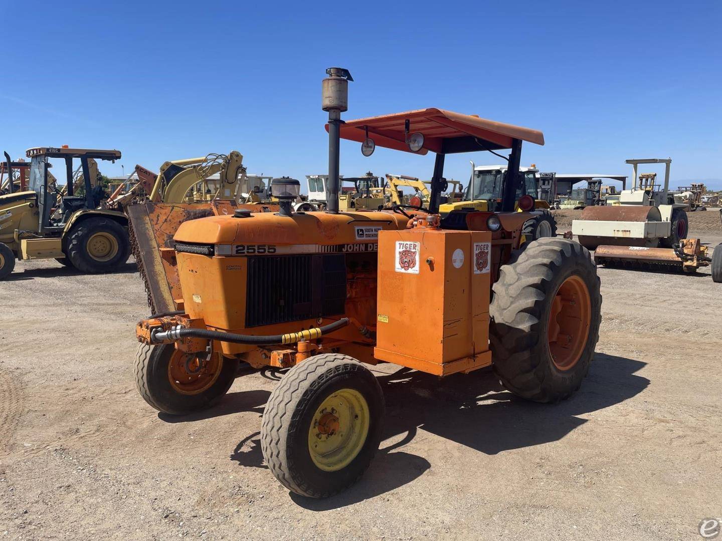 1992 John Deere 2555
