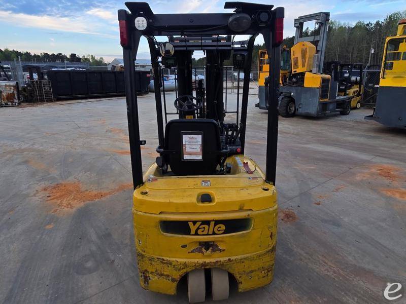 2018 Yale ERP040VT