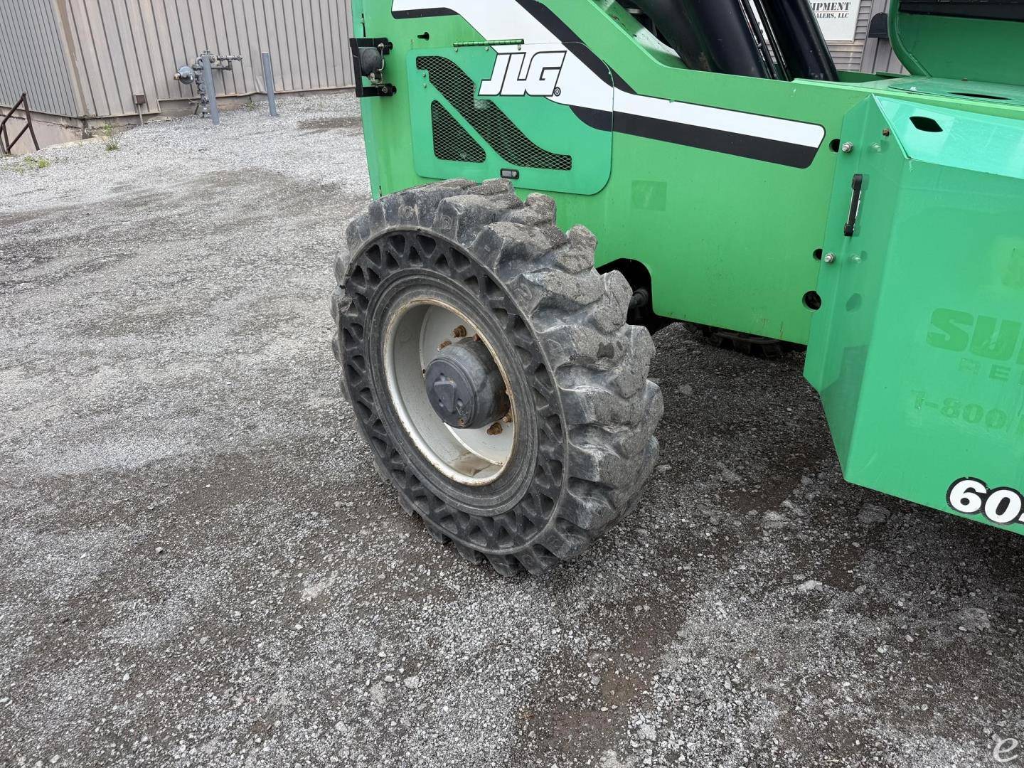 2014 JLG 6042