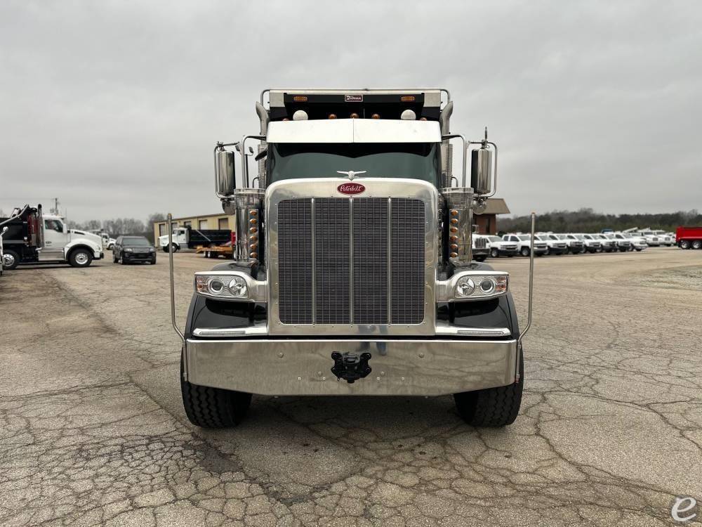 2025 Peterbilt 589