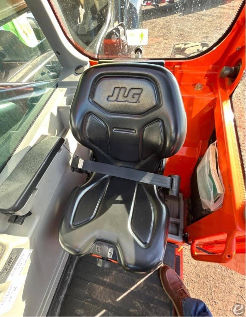2022 JLG 1255