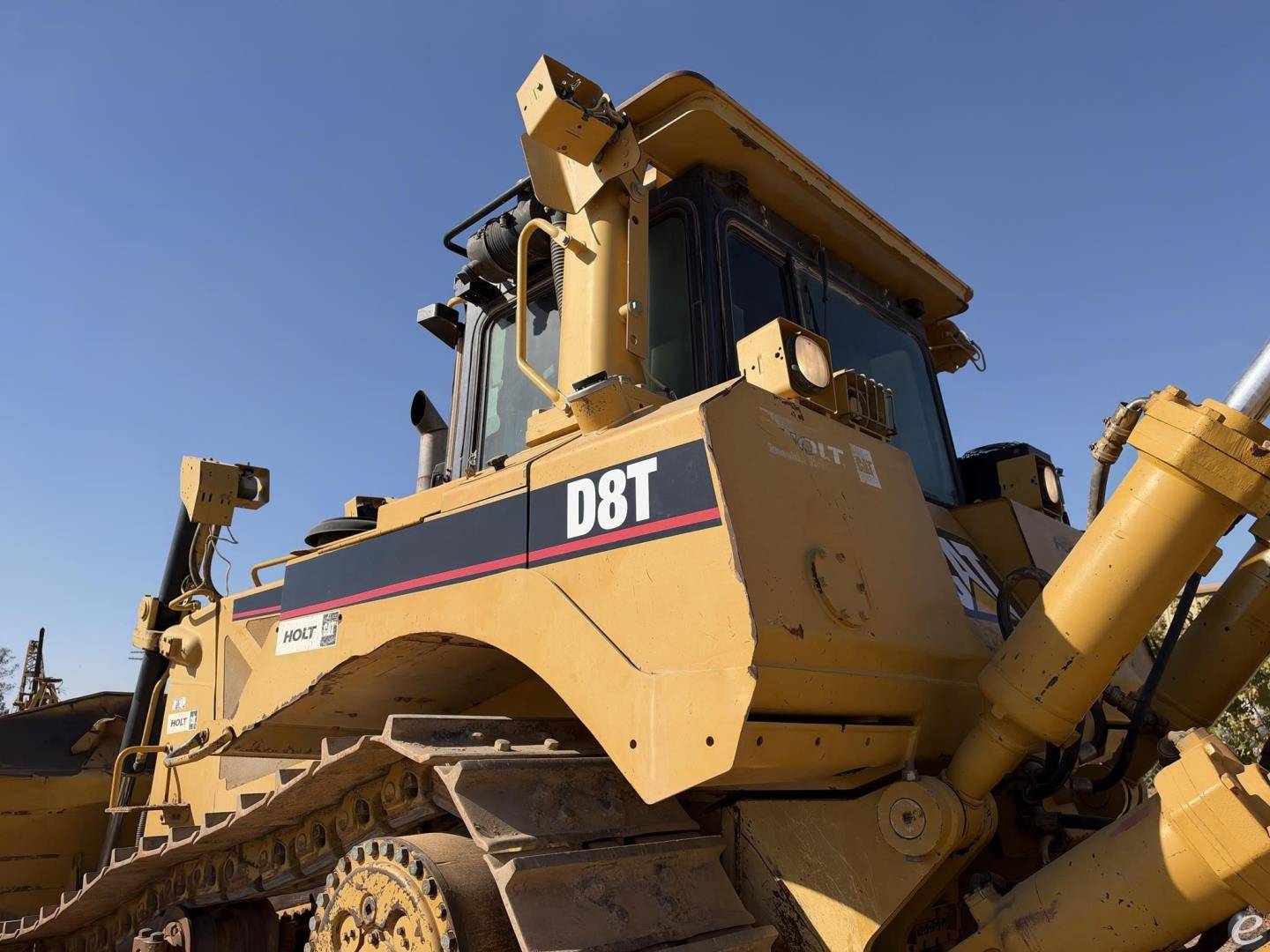 2006 Cat D8T