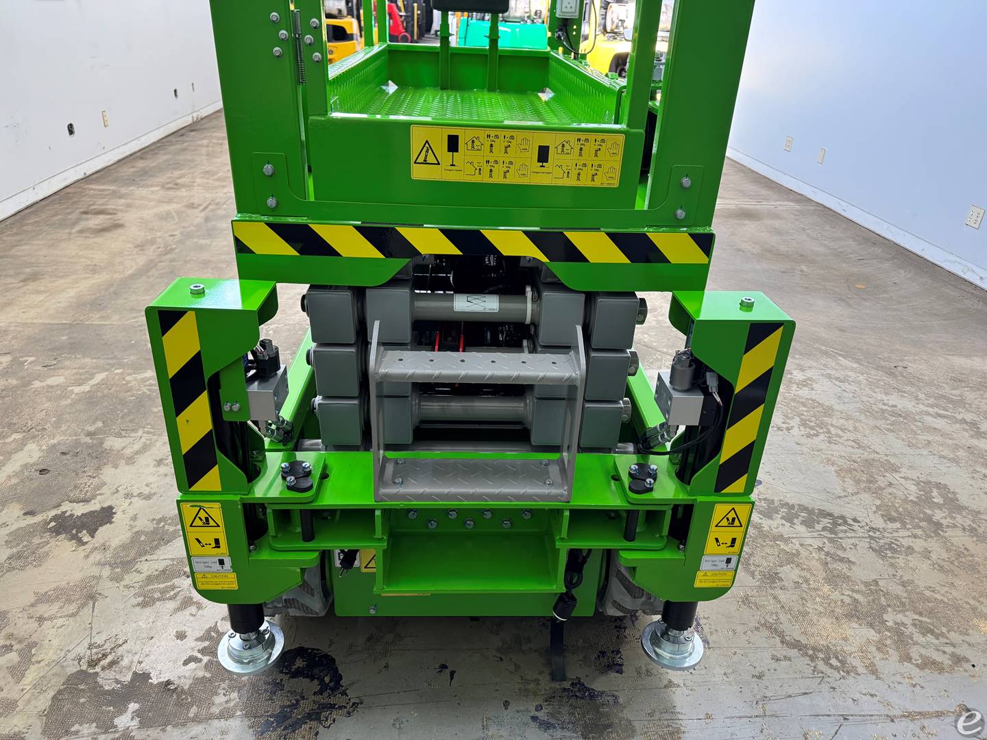 2026 Frontier ES2038TL