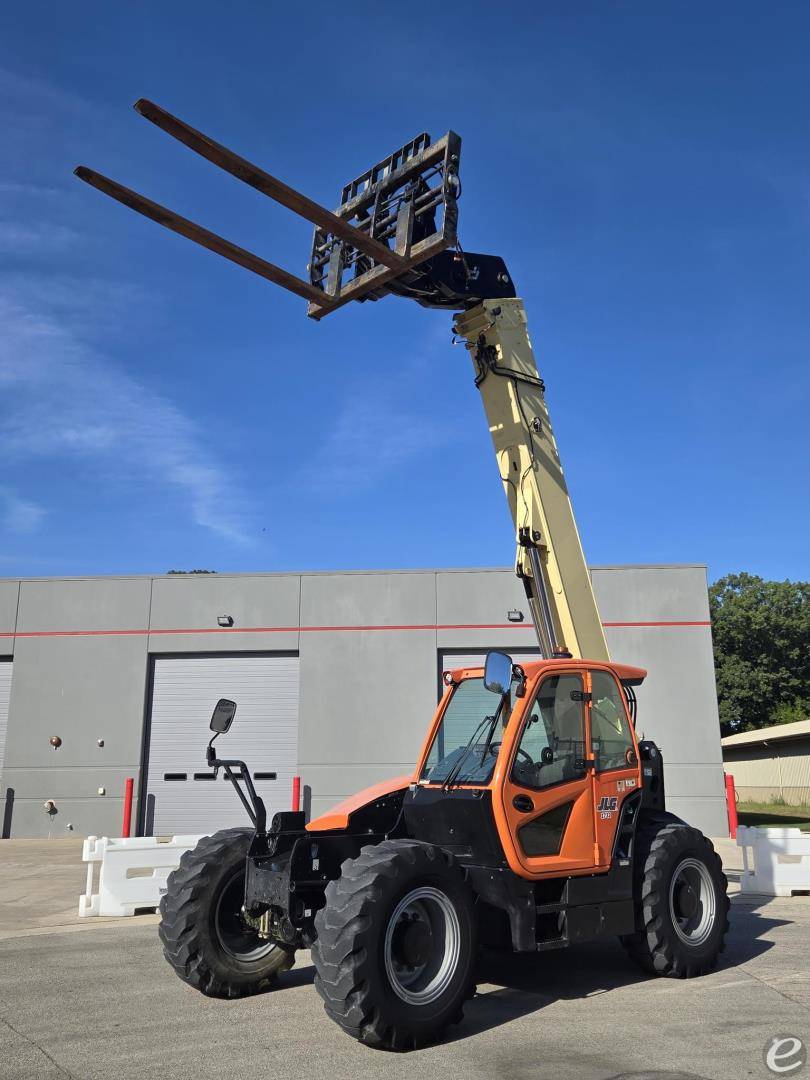 2020 JLG 1732