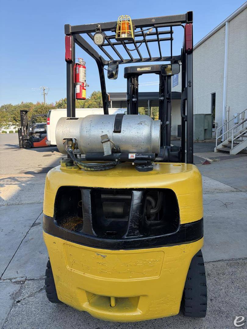 2019 Yale GLP050MX
