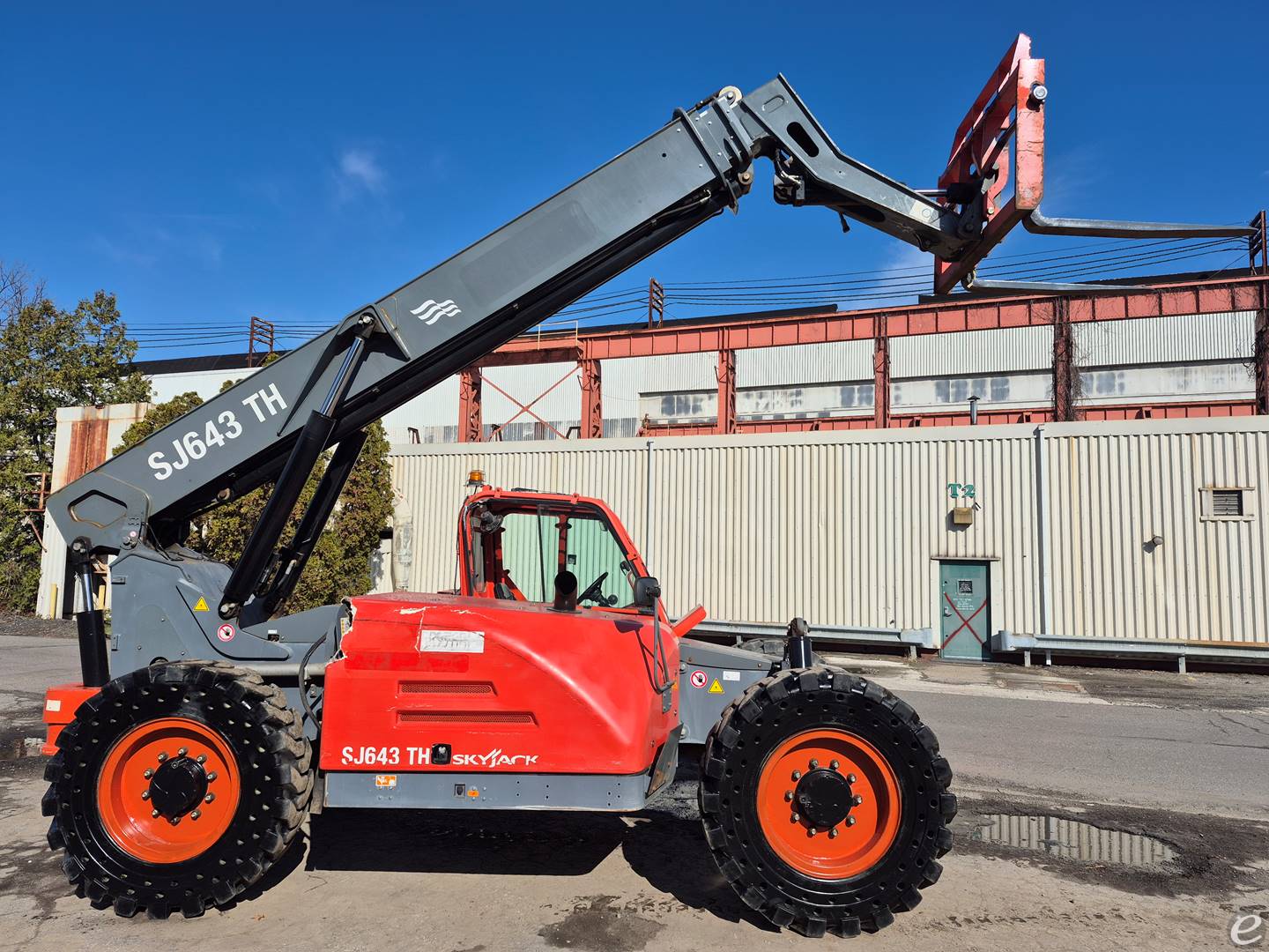 2017 Skyjack SJ643TH