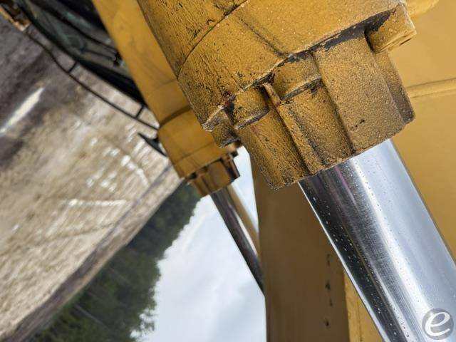 2005 Cat 330CL