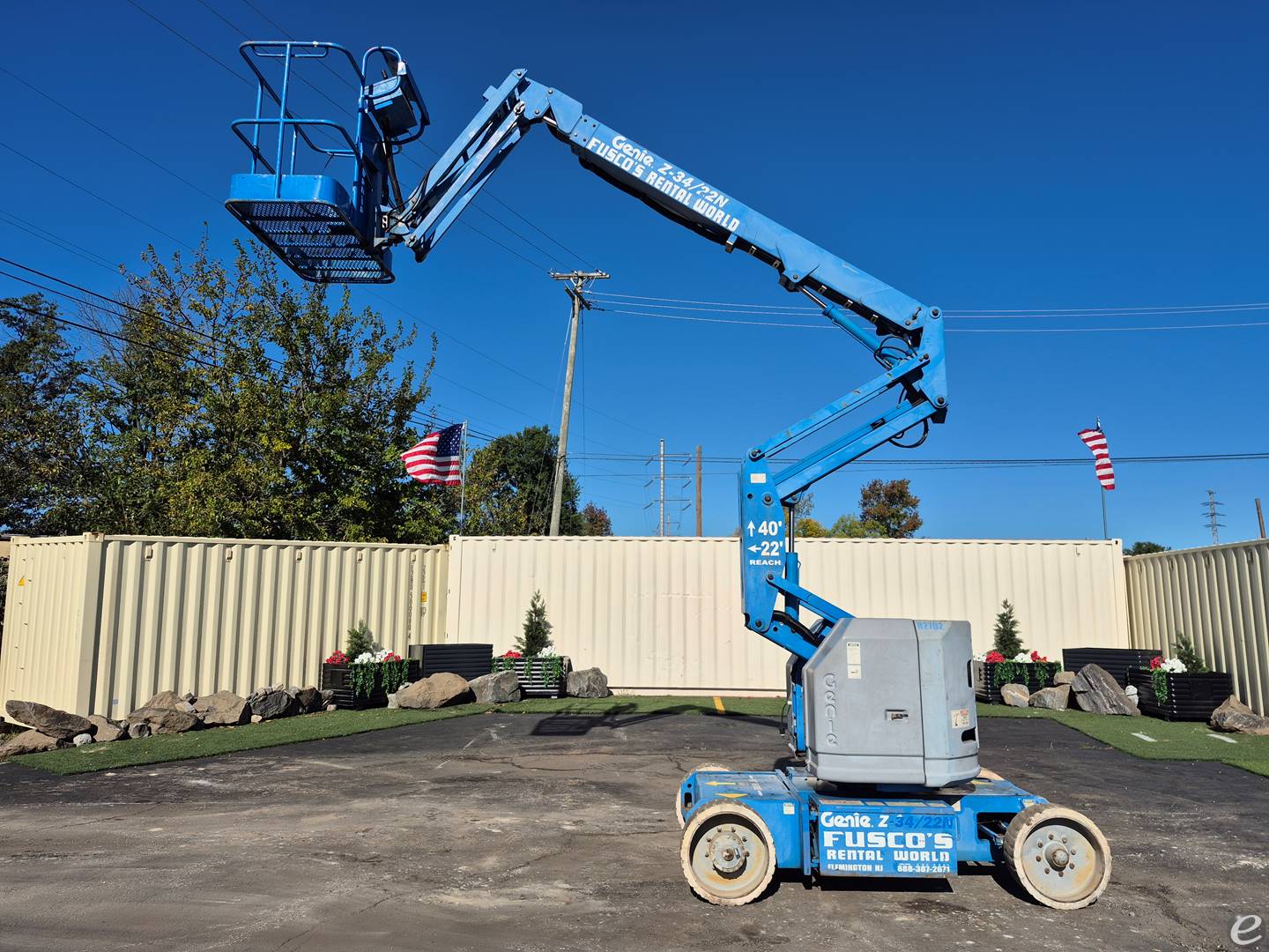 2000 Genie Z34