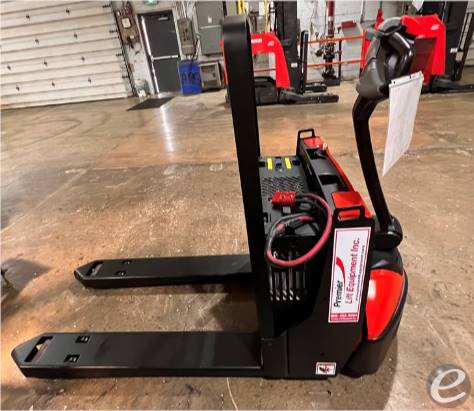 2016 Raymond 8210 Electric Forklift - 123Forklift